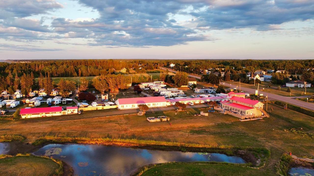 Grand Barachois The Waterfront Motel المظهر الخارجي الصورة